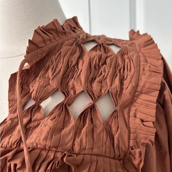 V De Vinster size M Birdy Dress Pleated Cutout Bodice Terracotta Brown - Picture 4 of 11